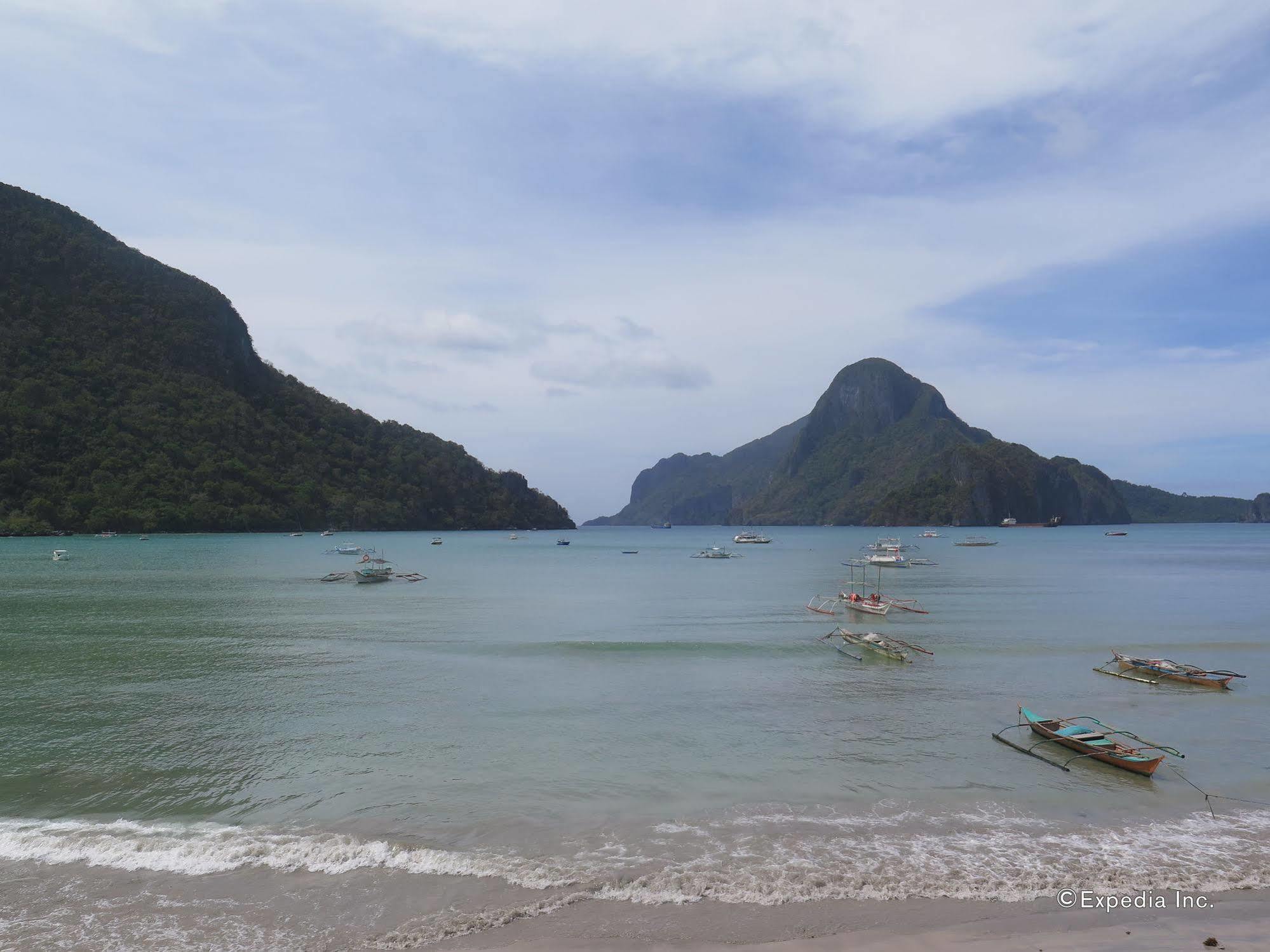 El Nido Beach Hotel Exterior photo